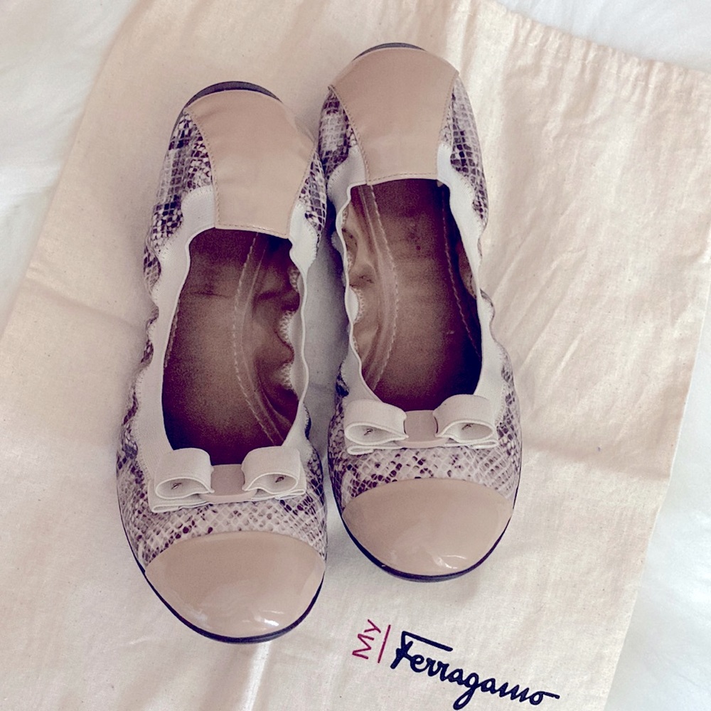 Authentic Salvatore Ferragamo My Paris Ballet Flats Nude Patent Leather